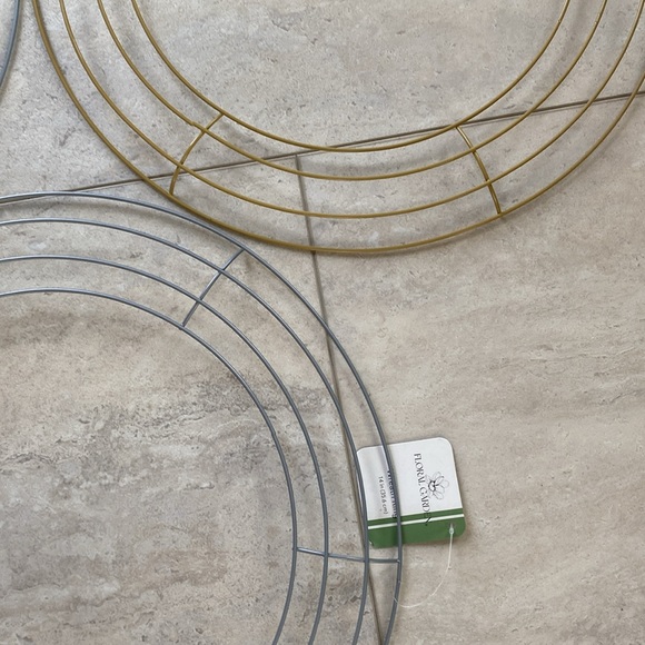 FLORAL GARDEN 14” Wreath Rings (4 total) - Picture 2 of 7